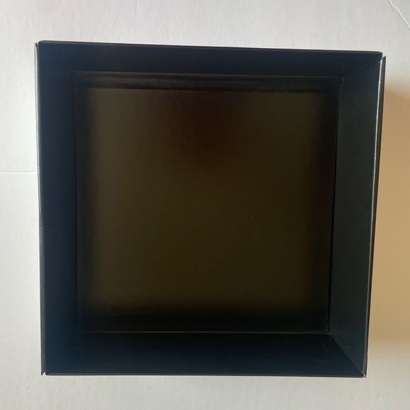 Chanel Box - Picture 4 of 8